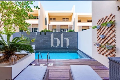 Townhouse de vânzare în Al Raha Beach, Abu Dhabi, EAU 4 dormitoare, 640 mp.  №642532 - poză 13