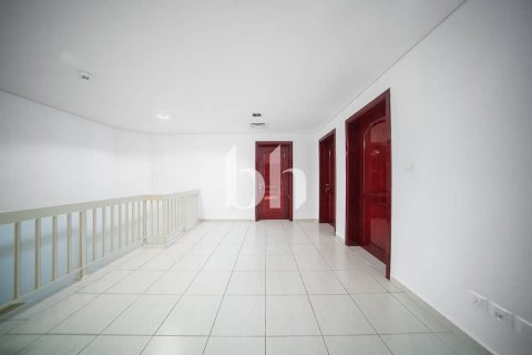 Kamienica do wynajęcia w Abu Dhabi, ZEA 4 sypialnie, 273 mkw., nr 642527 - zdjęcie 8