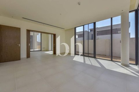 Villa te huur in Yas Island, Abu Dhabi, VAE 5 slaapkamers, 638 vr.m., nr 642530 - foto 2