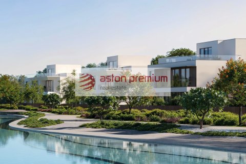 Villa te koop in Dubai, VAE 4 slaapkamers, 768 vr.m., nr 735888 - foto 13