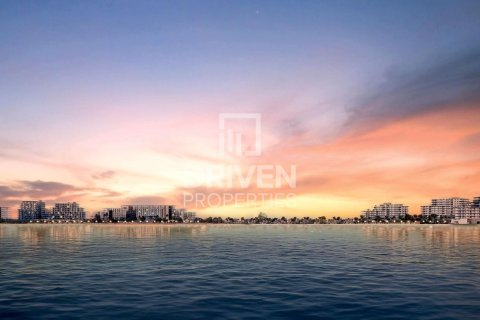 Twee-onder-een-kapwoning te koop in Dubai, VAE 2 slaapkamers, 392.33 vr.m., nr 743340 - foto 9