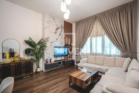 Apartamento em Jumeirah Village Triangle, Dubai, EAU 2 quartos, 131.46 m2 № 743337