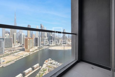 Apartman u Business Bay, Dubai, UAE 2 spavaćih soba, 113.16 m2 Br. 743335 - fotografija 14