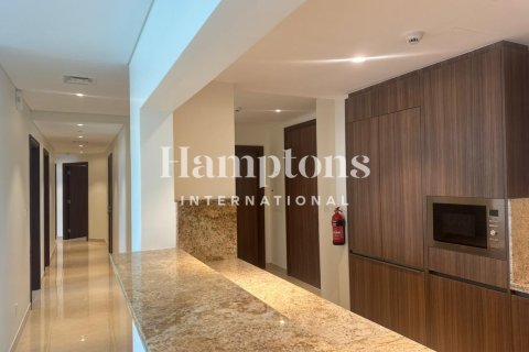 Huoneisto Downtown Dubai (Downtown Burj Dubai), Dubai, Arabiemiraatit 3 makuuhuonetta, 203.08595800 m2 № 685817 - kuva 4