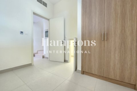 Huvila Dubai South (Dubai World Central), Arabiemiraatit 3 makuuhuonetta, 264.30903500 m2 № 685813 - kuva 13