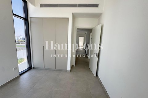 Vila di Mudon, Dubai, UAE 4 bilik tidur, 278.52319400 meter persegi № 651168 - foto 13