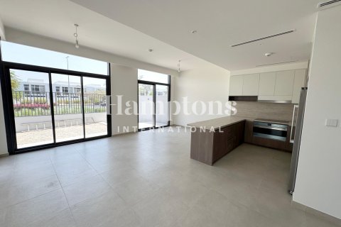 Vila di Mudon, Dubai, UAE 4 bilik tidur, 278.52319400 meter persegi № 651168 - foto 3