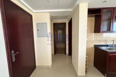Apartmen di Al Hamra Village, Ras Al Khaimah, UAE 1 bilik tidur, 75.5 meter persegi № 638522 - foto 4