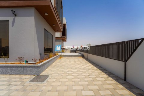 Al Shamkha、Abu Dhabi、UAE にあるヴィラ販売中 5ベッドルーム、562 m2、No638525 - 写真 28