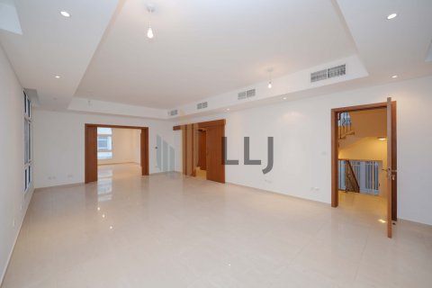 Abu Dhabi, BAE’de kiralık вилла 4 yatak odası, 681.9 m&sup2; No 669064 - fotoğraf 6