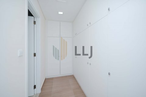 Abu Dhabi, BAE’de kiralık вилла 4 yatak odası, 681.9 m&sup2; No 669064 - fotoğraf 19