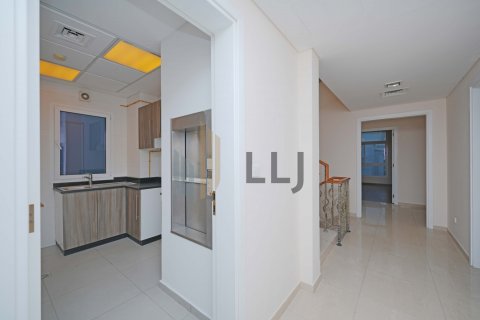 Abu Dhabi, BAE’de kiralık вилла 4 yatak odası, 681.9 m&sup2; No 669064 - fotoğraf 22