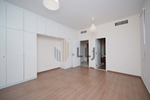 Abu Dhabi, BAE’de kiralık вилла 4 yatak odası, 681.9 m&sup2; No 669064 - fotoğraf 25