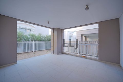 Abu Dhabi, BAE’de kiralık вилла 4 yatak odası, 681.9 m&sup2; No 669064 - fotoğraf 20