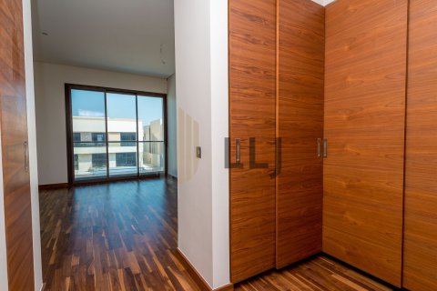 Vila na Saadiyat Island, Abu Dhabi, SAE 5 spální, 581 m2 č. 669059 - Fotografia 21