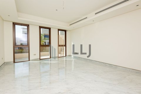 Vila na Saadiyat Island, Abu Dhabi, SAE 5 spální, 581 m2 č. 669059 - Fotografia 3