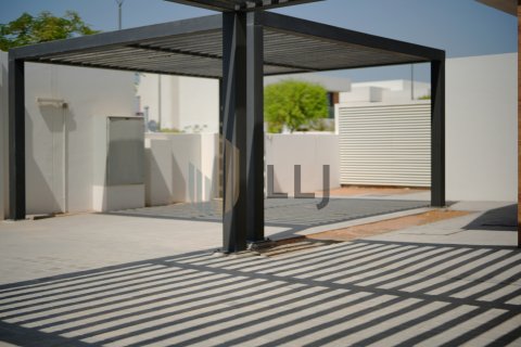 Villa in affitto a Saadiyat Island, Abu Dhabi, EAU 5 camere da letto, 636.6 mq. № 669058 - foto 24