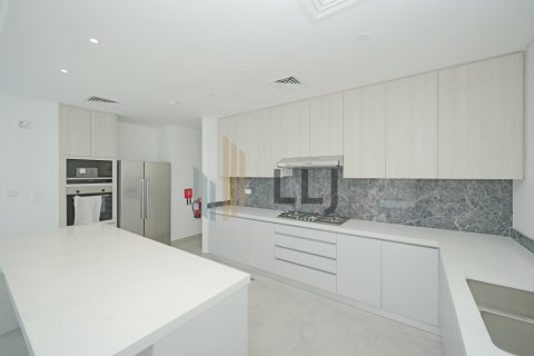 Villa in affitto a Saadiyat Island, Abu Dhabi, EAU 5 camere da letto, 636.6 mq. № 669058 - foto 11