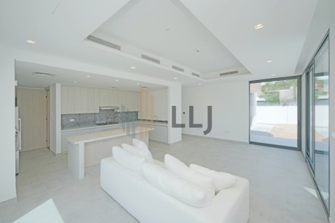 Villa in affitto a Saadiyat Island, Abu Dhabi, EAU 5 camere da letto, 636.6 mq. № 669058 - foto 12