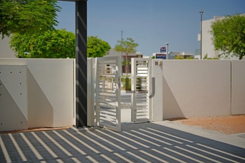 Villa in affitto a Saadiyat Island, Abu Dhabi, EAU 5 camere da letto, 636.6 mq. № 669058 - foto 3