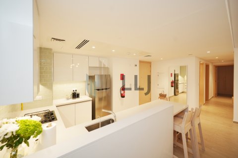 Apartmen di Yas Island, Abu Dhabi, UAE 2 bilik tidur, 132.4 meter persegi № 669063 - foto 7