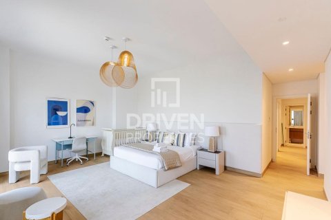 Пәтер Джумейра, Дубай, БАӘ-да 4 жатын бөлмелер, 355 м² № 653609 - фото 9