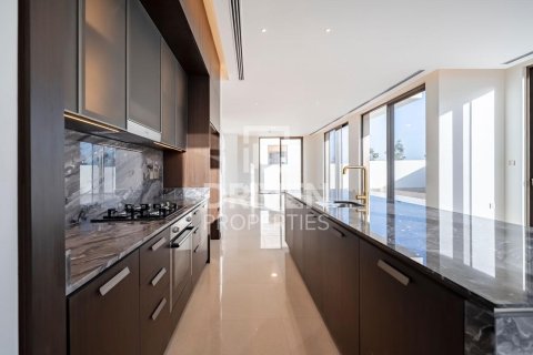 Villa in Dubai Hills Estate, UAE 5 bedrooms, 659.98 sq.m. № 744842 - photo 10