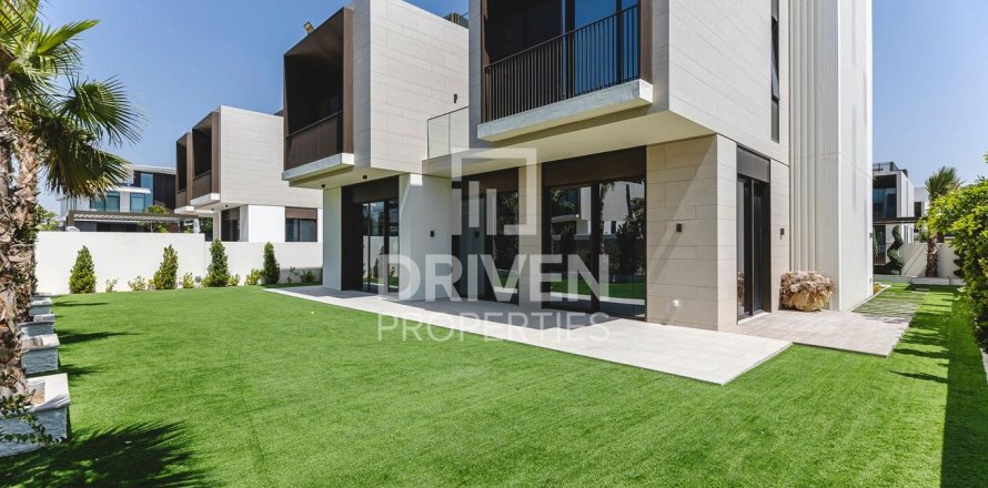 Villa a Dubai Hills Estate, Dubai, EAU 5 camere da letto, 659.98 mq. № 744842