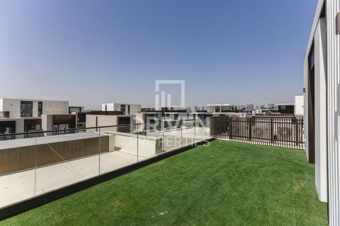 Villa in Dubai Hills Estate, UAE 5 bedrooms, 659.98 sq.m. № 744842 - photo 30