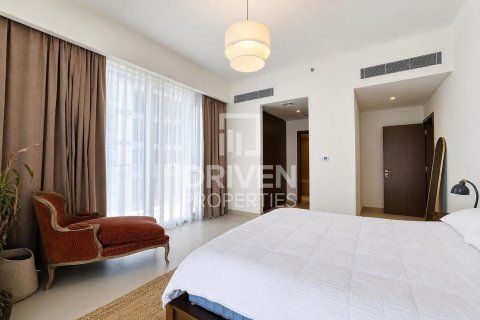Appartement te huur in Al Wasl, Dubai, VAE 2 slaapkamers, 146.6 vr.m., nr 744841 - foto 9