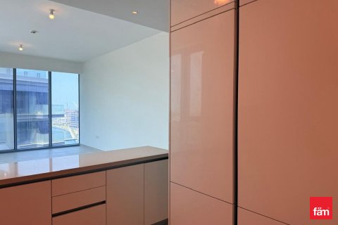 Lägenhet uthyres i Al Wasl, Dubai, UAE 2 sovrum, 146.2 kvm Nr. 640630 - fotografi 25