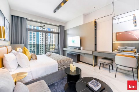 Apartment in Business Bay, Dubai, UAE 40.1 sq.m. № 647866 - photo 1