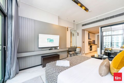 Apartment in Business Bay, Dubai, UAE 40.1 sq.m. № 647866 - photo 6