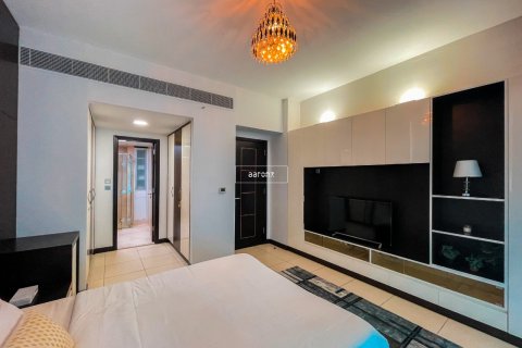 Byt v Jumeirah Lake Towers, Dubai, SAE 4 ložnice, 349 m² Č.: 634471 - fotografie 6
