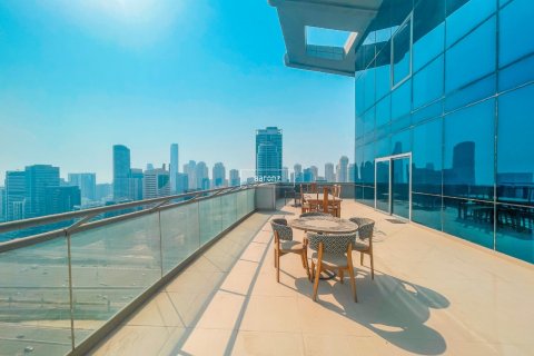 Byt v Jumeirah Lake Towers, Dubai, SAE 4 ložnice, 349 m² Č.: 634471 - fotografie 1