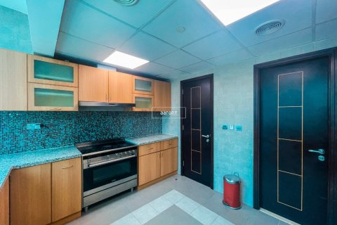 Byt v Jumeirah Lake Towers, Dubai, SAE 4 ložnice, 349 m² Č.: 634471 - fotografie 9