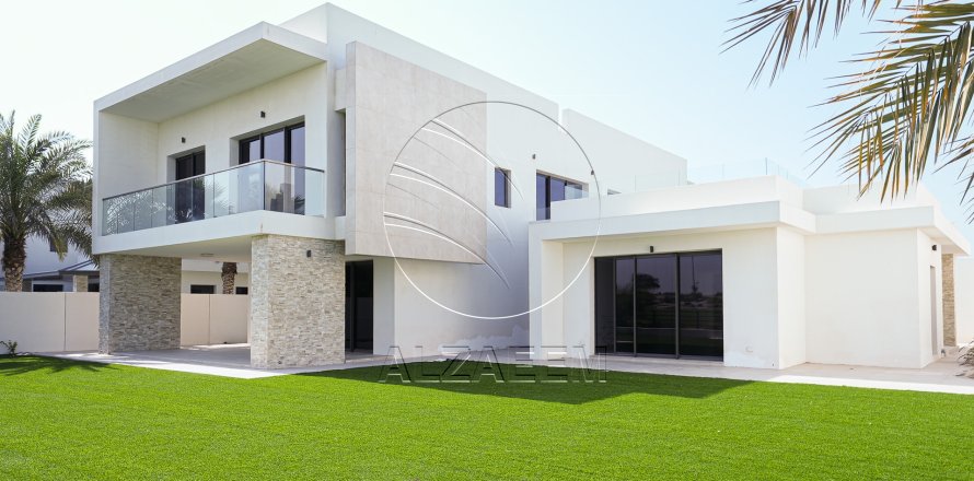 Villa in Yas Island, Abu Dhabi, VAE: 5 Schlafzimmer, 1047 m2 Nr. 700596