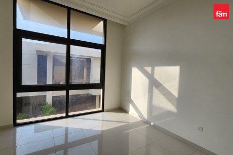 Casa urbana para arrendamento em Dubai, EAU 3 quartos, 252.9 m2 № 760178 - foto 6