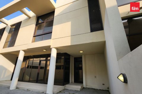 Ridamaja asukohaga Dubai, AÜE: 3 magamistoaga, 252.9 m² Nr 760178