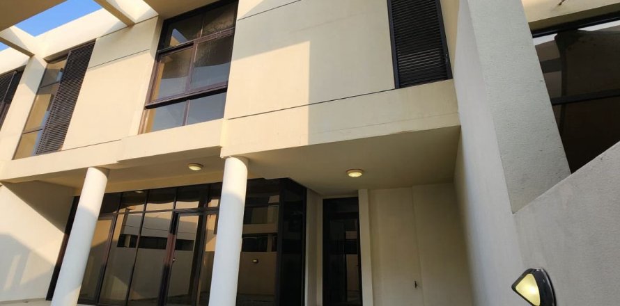 Casa urbana em Dubai, EAU 3 quartos, 252.9 m2 № 760178