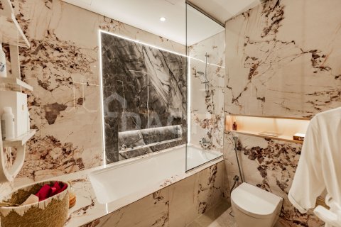 Apartament në Dubai Marina, Dubai, Emiratet e Bashkuara Arabe 3 dhoma gjumi, 162 m2. № 740600 - Foto 22