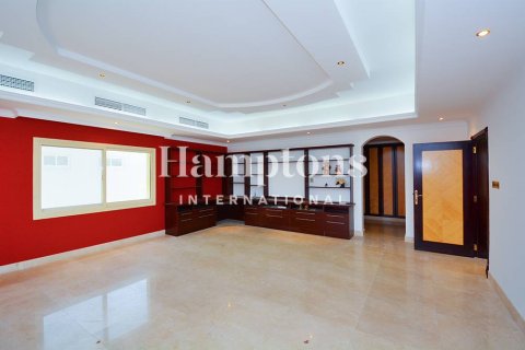 Vilă de închiriat în Emirates Hills, Dubai, EAU 5 dormitoare, 727.80210200 mp.  №651286 - poză 21