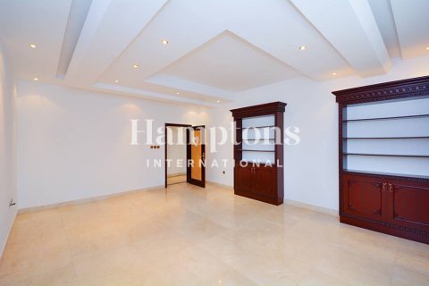 Vilă de închiriat în Emirates Hills, Dubai, EAU 5 dormitoare, 727.80210200 mp.  №651286 - poză 9