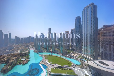 דירה להשכרה ב Burj Khalifa, Dubai, איחוד האמירויות  2 חדרי שינה, 143.62803800 מ"ר, מספר 651116 - תמונה 21