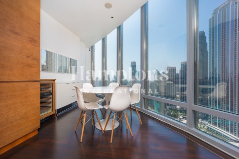 דירה להשכרה ב Burj Khalifa, Dubai, איחוד האמירויות  2 חדרי שינה, 143.62803800 מ"ר, מספר 651116 - תמונה 26
