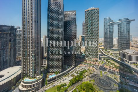 דירה להשכרה ב Burj Khalifa, Dubai, איחוד האמירויות  2 חדרי שינה, 143.62803800 מ"ר, מספר 651116 - תמונה 9