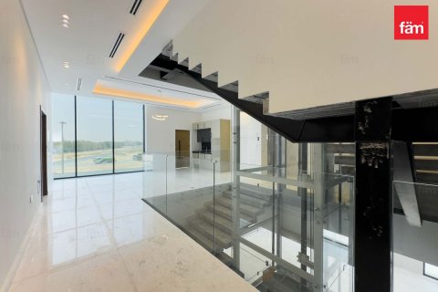 Vilë në Dubai, Emiratet e Bashkuara Arabe 5 dhoma gjumi, 464.8 m2. № 630510 - Foto 4