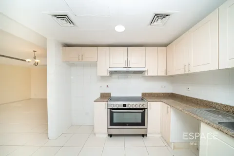 Üürile anda villa asukohaga The Springs, Dubai, AÜE: 3 magamistoaga, 228 m² Nr 738097 - pilt 5