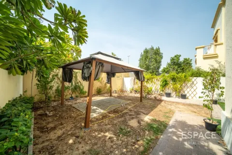 Üürile anda villa asukohaga The Springs, Dubai, AÜE: 3 magamistoaga, 228 m² Nr 738097 - pilt 20