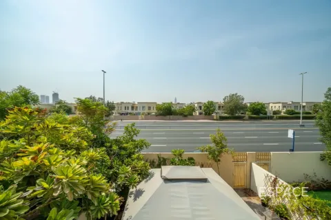 Üürile anda villa asukohaga The Springs, Dubai, AÜE: 3 magamistoaga, 228 m² Nr 738097 - pilt 17